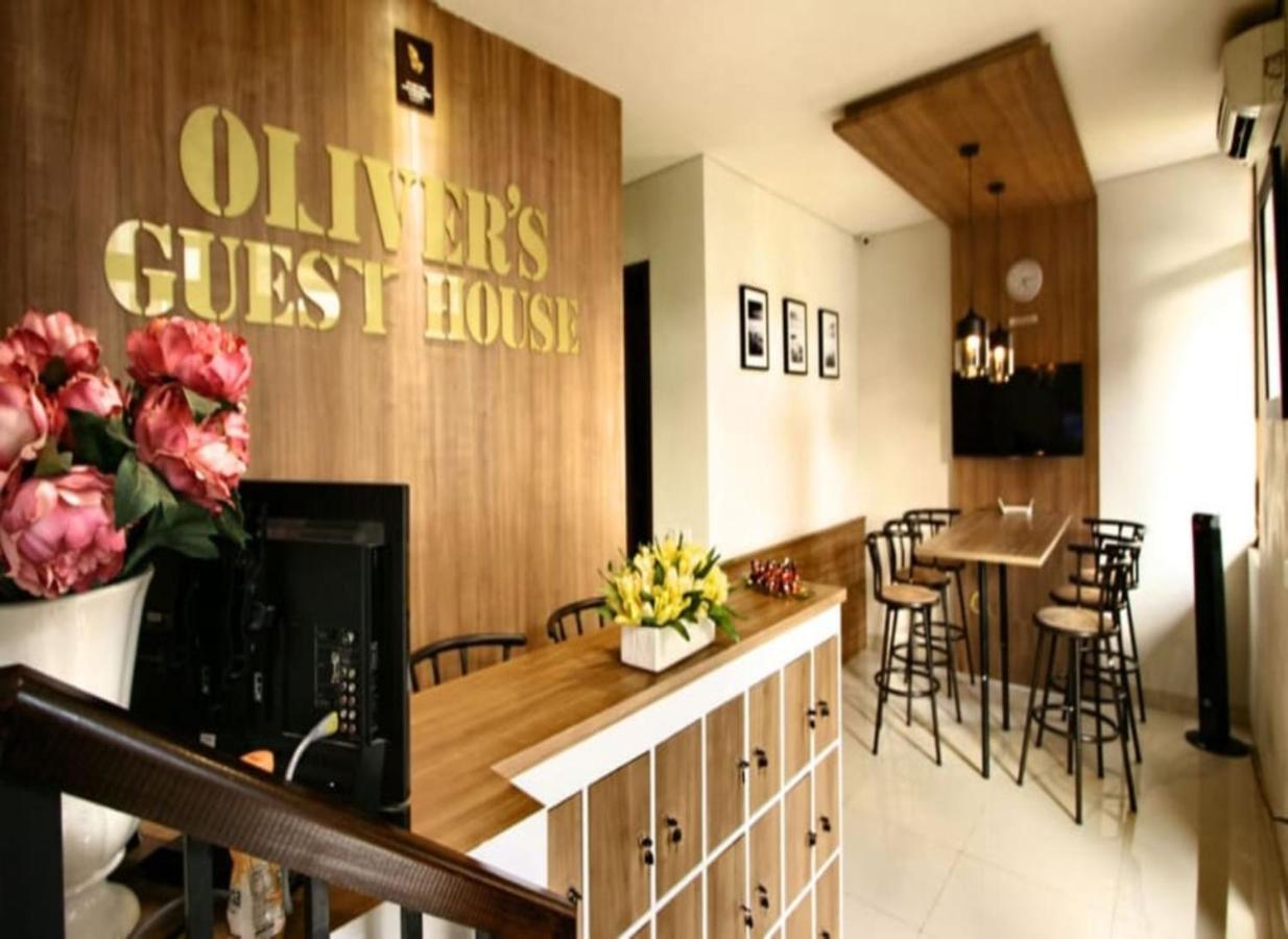 טנגרנג Oliver'S Guest House מראה חיצוני תמונה